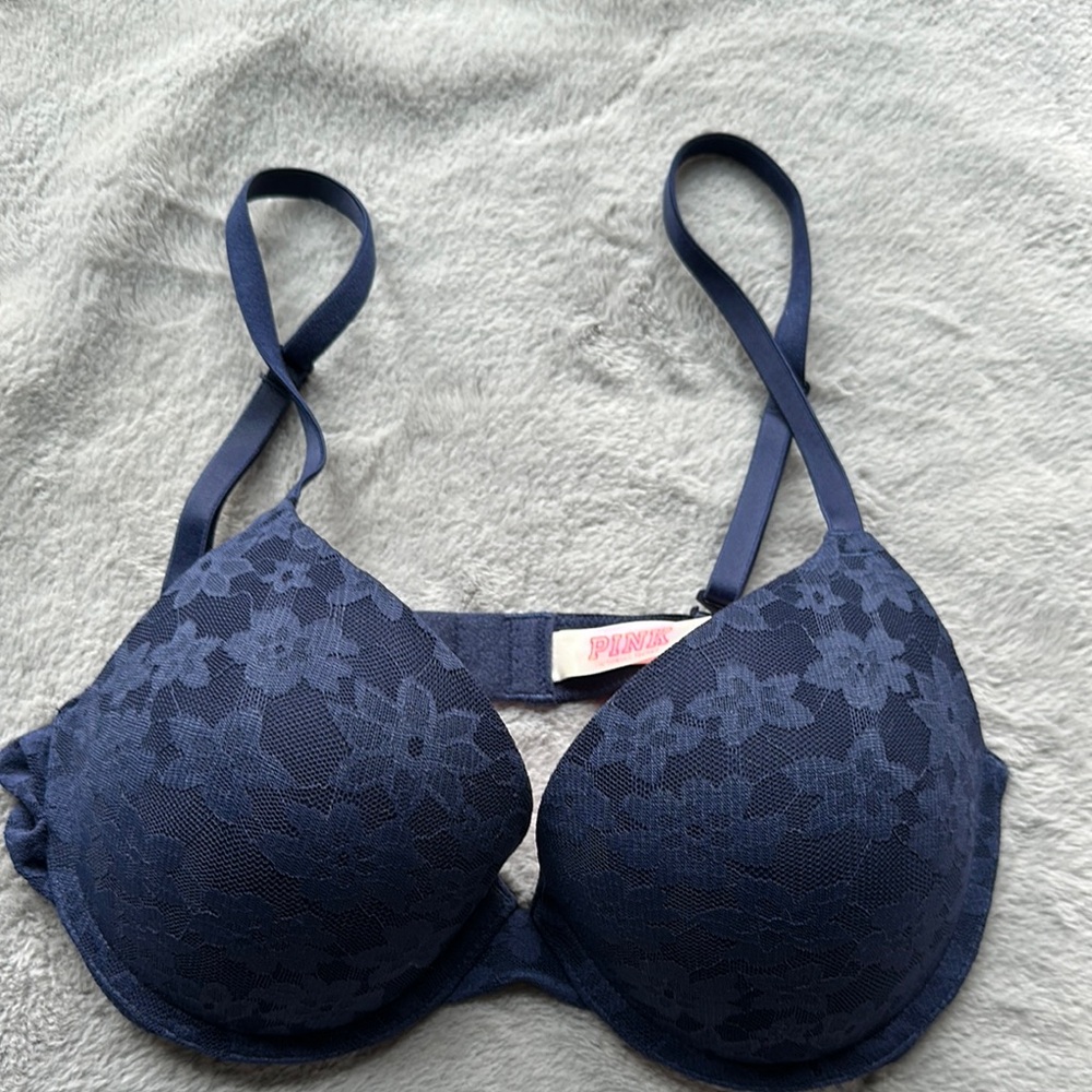 PINK Victoria's Secret Navy Lace Bra